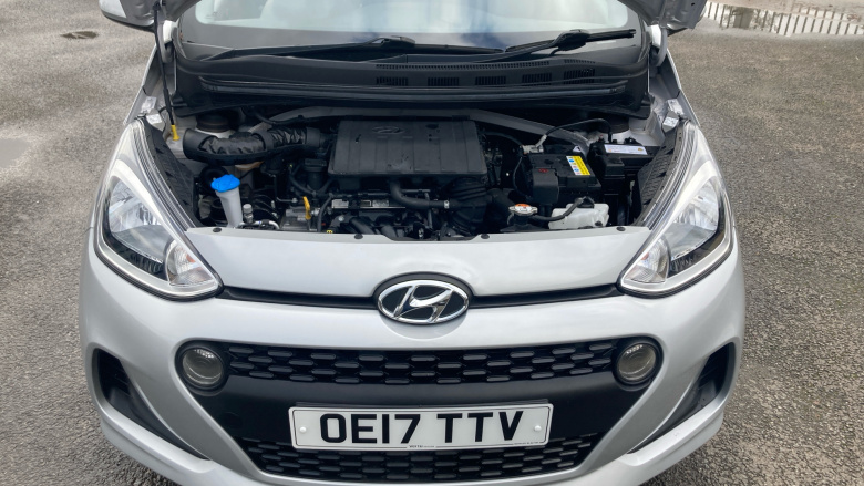 Hyundai i10 1.0 SE 5dr Petrol Hatchback